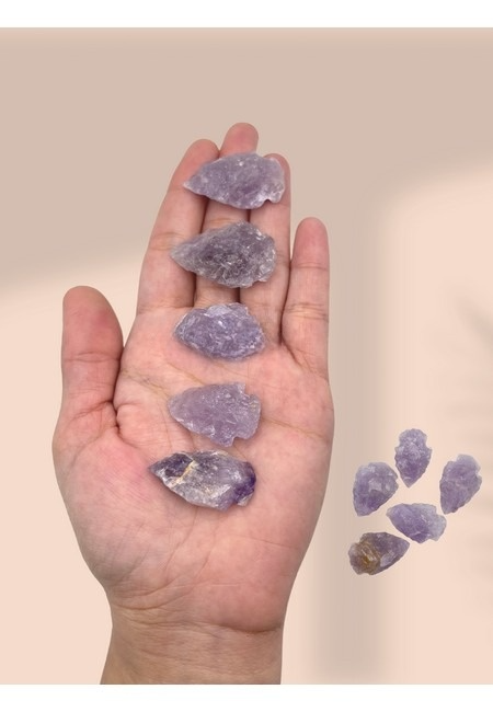 Amethyst 1 Inch. Arrow Head